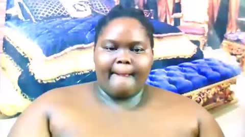 Snapshot of ebonyhotbuns4u2luv chatting on 03-10-25, 06:23 ebonyhotbuns4u2luv online show from 03-10-25, 06:23
