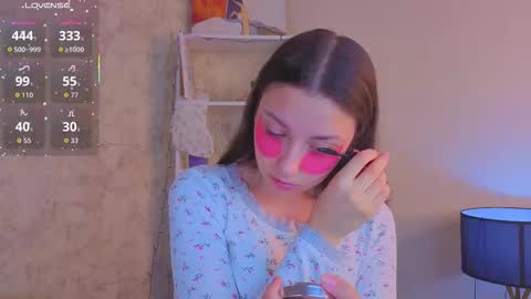 Milly online show from 12-22-25, 03:14