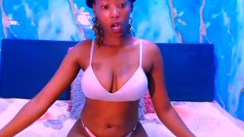 ebonypretty69 online show from 02-05-26, 06:51