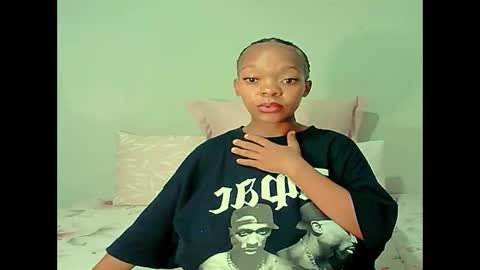 Snapshot of ebonyshy123x chatting on 02-27-26, 02:55 ebonyshy123 online show from 02-27-26, 02:55