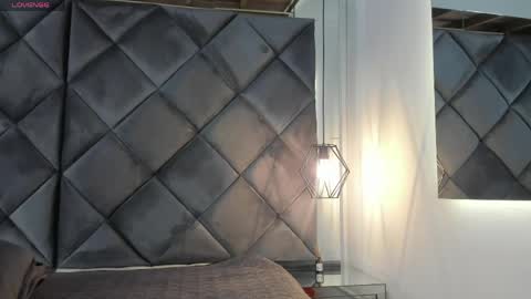 Snapshot of ebonyx40 chatting on 04-01-26, 11:11 ebonyx40 online show from 04-01-26, 11:11