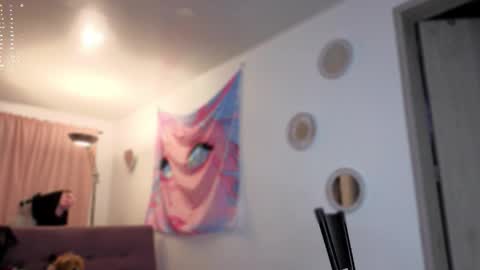 Colette online show from 11-12-25, 06:03