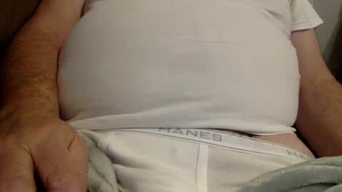 Snapshot of ed26969 chatting on 01-20-25, 04:10 ed26969 online show from 01-20-25, 04:10