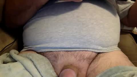 Snapshot of ed26969 chatting on 11-03-25, 12:39 ed26969 online show from 11-03-25, 12:39