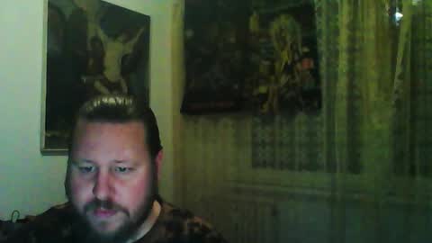 Snapshot of eda666 chatting on 11-19-25, 07:14 Edward online show from 11-19-25, 07:14