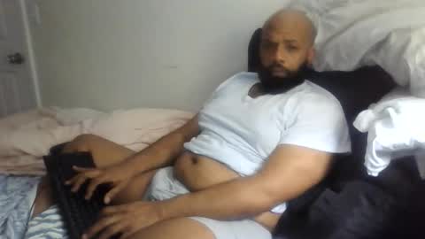 eddiejonez online show from 04-07-26, 03:51