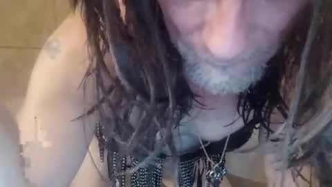 Snapshot of eddydeez chatting on 07-29-26, 03:32 Eddy online show from 07-29-26, 03:32