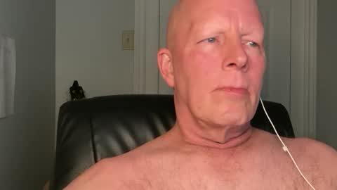 Snapshot of eddygl1968 chatting on 01-30-25, 02:49 Eddy online show from 01-30-25, 02:49