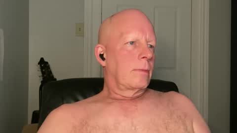 Snapshot of eddygl1968 chatting on 02-06-25, 03:27 Eddy online show from 02-06-25, 03:27