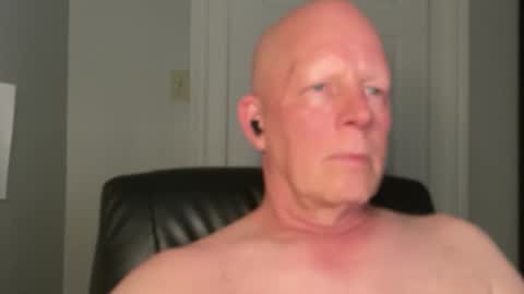 Snapshot of eddygl1968 chatting on 09-23-25, 02:36 Eddy online show from 09-23-25, 02:36