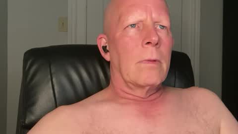 Snapshot of eddygl1968 chatting on 10-02-25, 02:29 Eddy online show from 10-02-25, 02:29