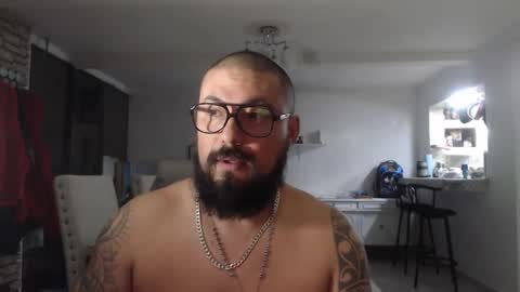 edgarram83 online show from 03-02-25, 09:21