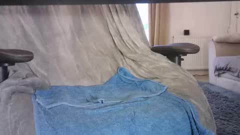 edged biker online show from 02-09-25, 08:33