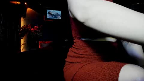 Snapshot of edgequeen69 chatting on 10-11-25, 06:50 EdgeQueen69 online show from 10-11-25, 06:50