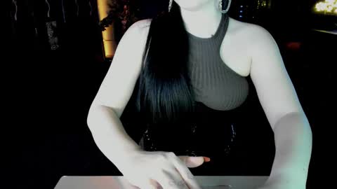 Snapshot of edgequeen69 chatting on 10-17-25, 09:50 EdgeQueen69 online show from 10-17-25, 09:50