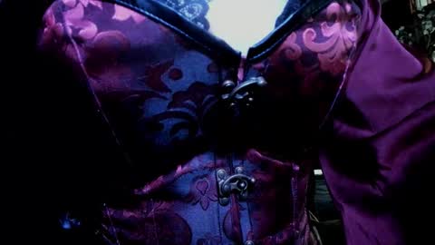 Snapshot of edgequeen69 chatting on 11-09-25, 09:35 EdgeQueen69 online show from 11-09-25, 09:35