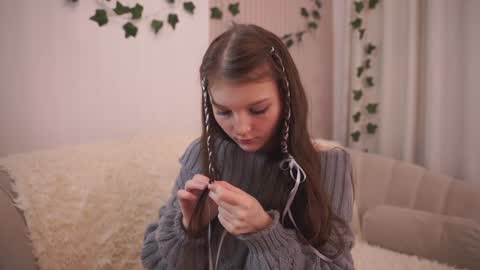 Snapshot of edithgalpin chatting on 01-12-25, 11:04 Lisa online show from 01-12-25, 11:04