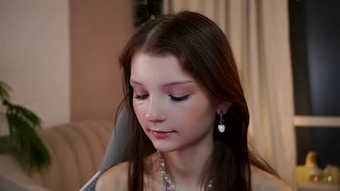 Snapshot of edithgalpin chatting on 02-06-26, 11:52 Lisa online show from 02-06-26, 11:52