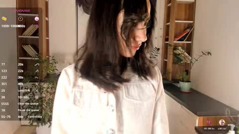 Snapshot of edlacarleton chatting on 11-05-25, 01:16 Nikki online show from 11-05-25, 01:16