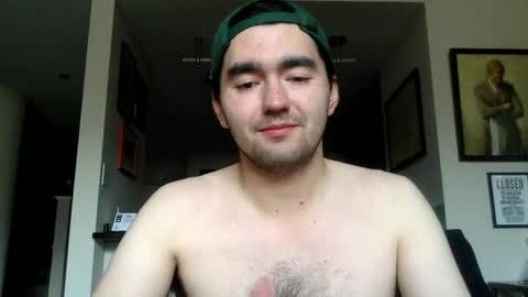Snapshot of edmundfitz75 chatting on 04-28-26, 09:42 EddieFitz75 online show from 04-28-26, 09:42