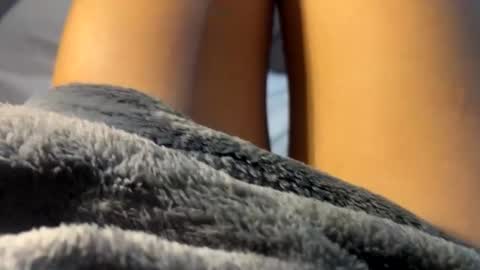 Snapshot of edralyn_cb chatting on 11-07-25, 08:31 edralyn_cb online show from 11-07-25, 08:31