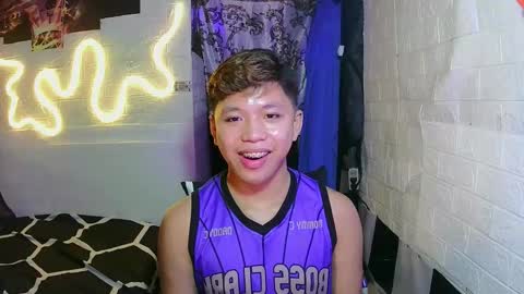 urasian chub online show from 11-06-25, 01:17