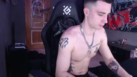 Snapshot of eduard_loveee chatting on 05-03-26, 09:04 Eduar online show from 05-03-26, 09:04