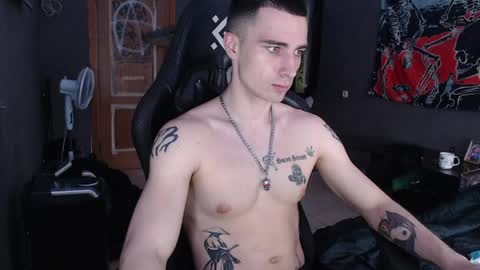 Snapshot of eduard_loveee chatting on 05-23-26, 08:51 Eduar online show from 05-23-26, 08:51