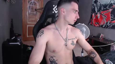 Snapshot of eduard_loveee chatting on 08-09-26, 09:58 Eduar online show from 08-09-26, 09:58