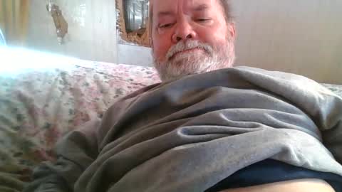 Eddie online show from 01-04-25, 08:05