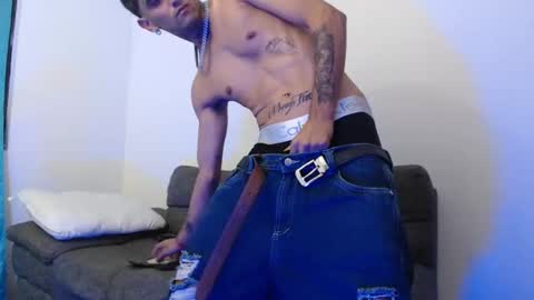 Snapshot of edward_johnsonn chatting on 09-17-25, 12:56 edward_johnsonn online show from 09-17-25, 12:56