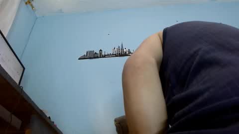 Snapshot of edward_sex18 chatting on 11-28-25, 09:45 edward online show from 11-28-25, 09:45