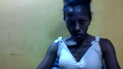 edwige770943 online show from 04-21-26, 02:15