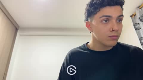 Snapshot of edwisalvatore chatting on 12-03-24, 05:42 edwisalvatore online show from 12-03-24, 05:42