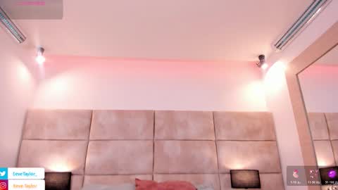 Eevee online show from 03-04-26, 03:12