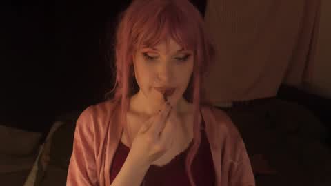 Effie Mur online show from 01-24-25, 03:34