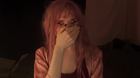 Effie Mur online show from 01-27-25, 07:13