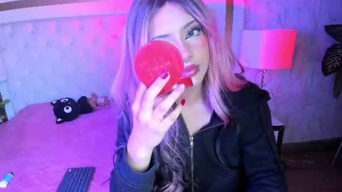Snapshot of effy_kesster chatting on 06-29-26, 01:00 effy_kesster online show from 06-29-26, 01:00