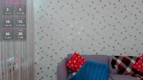 Effy online show from 12-31-24, 06:59