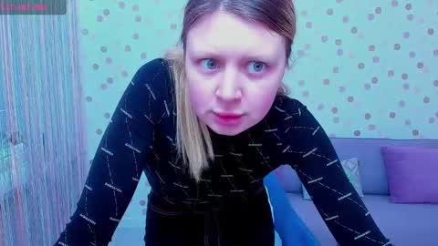 Effy online show from 02-17-25, 06:09