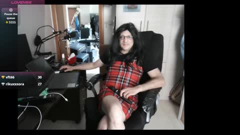 efi_crossou online show from 09-12-25, 12:16