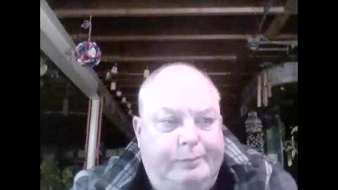 Snapshot of efriff chatting on 04-05-26, 12:08 efriff online show from 04-05-26, 12:08