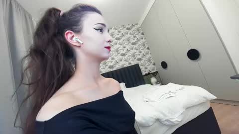 Erik and Alice online show from 03-01-25, 05:52