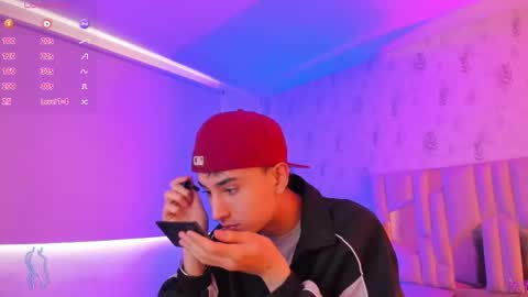 eidan_tay online show from 05-12-26, 12:35