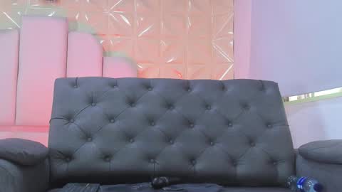 Eileen from your heart online show from 02-20-25, 05:40