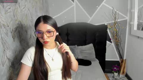 Snapshot of eilen_pink chatting on 02-27-26, 11:54 EILIN PINK online show from 02-27-26, 11:54
