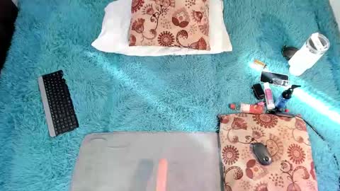 Eilin online show from 10-25-25, 08:03