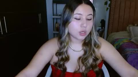 EIMY   MODEL INDEPENDENT online show from 01-06-26, 10:12