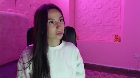 Snapshot of eimy_rose1 chatting on 02-17-26, 11:50 Eimy rose online show from 02-17-26, 11:50