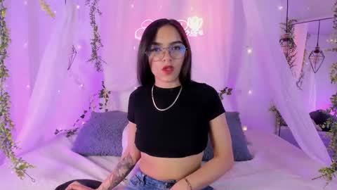 eimy_rosse18 online show from 03-12-26, 12:44
